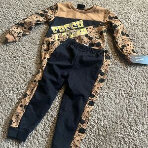 Two piece fall boys outfit, new tags size 2 toddler